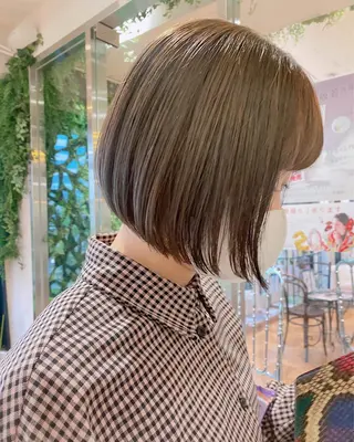 ミディアム ボブ顔周り 韓国遠藤小雪のヘアスタイル