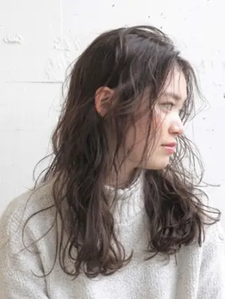 セミロング パーマ 佐渡 慎吾のヘアスタイル