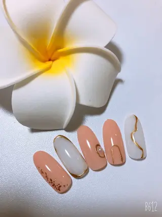 ネイル Bella  totalbeauty所属・Bella 齋藤理奈のネイルデザイン