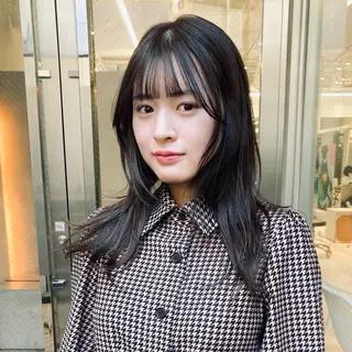 セミロング カラー レイヤーカット🪄 ヘアセット🪄シホのヘアスタイル