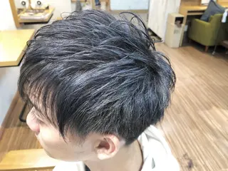 ショート カラー メンズ 遠藤 拓馬のヘアスタイル
