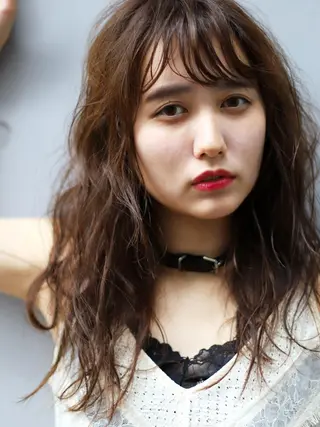 ロング 🌼U24 ヘアデザインラボのヘアスタイル