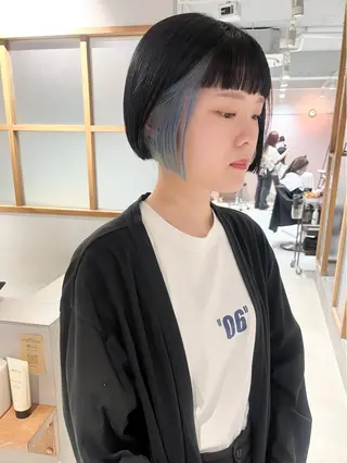 ショート カラー 似合わせぷつっとボブ 縮毛矯正 久保田彩菜のヘアスタイル