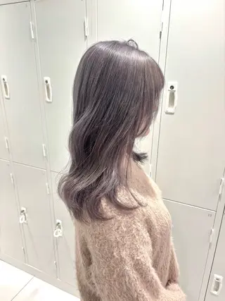 ミディアム カラー 透明感カラー・レイヤ ー🎀amika🎀のヘアスタイル