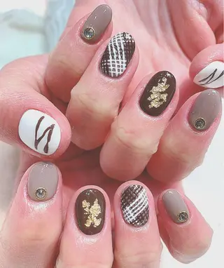 カラー パーマ ヘアアレンジ メンズ キッズ ネイル マツエク・マツパ feey ⁑erinaのネイルデザイン