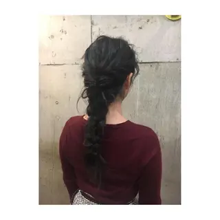 セミロング ロング パーマ ヘアアレンジ ツイスパ・波巻き 🩵片平和香奈のヘアスタイル