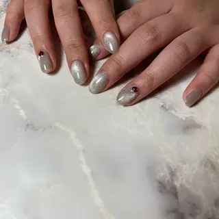 ネイル Ami 🦥のネイルデザイン