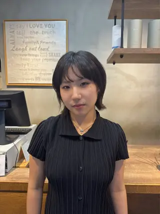 ショート 暖色カラー🤎Red Neo　meiのヘアスタイル