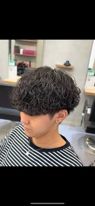 パーマ メンズ 浜野 泰斗のヘアスタイル