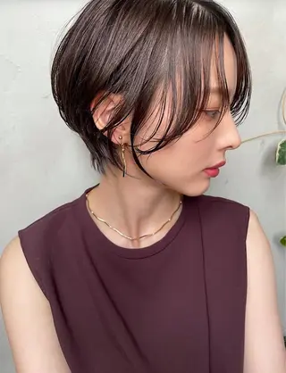 ショート カラー ヘアー.ネイル二刀流 misa🫧のヘアスタイル