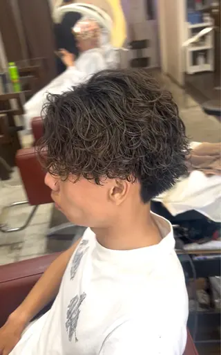 ショート カラー パーマ メンズ キッズ 【メンズ特化】 りょうま🔥のヘアスタイル