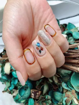 ネイル 石原 夕華のネイルデザイン