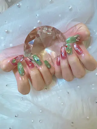 ネイル Queeens nailのネイルデザイン