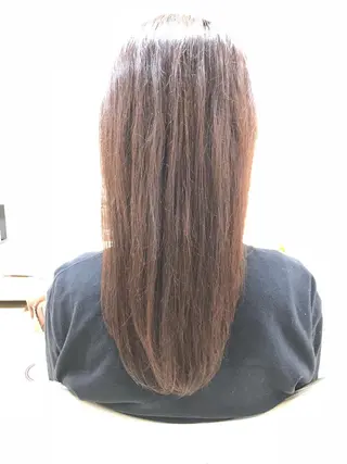 セミロング カラー 店長ハイトーンカラー 柞山史奈のヘアスタイル