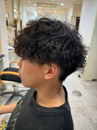パーマ メンズ カラーお任せ下さい ✨️おかだまなみのヘアスタイル