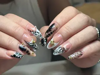 ネイル Eveネイル チップスカルプ専門店のネイルデザイン