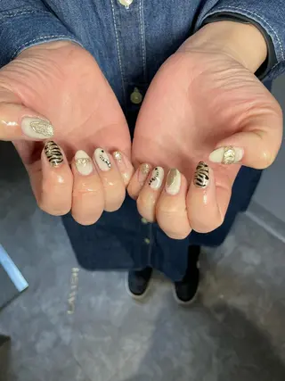 ネイル LAVISH nail salonのネイルデザイン
