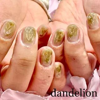 ネイル dandelion ダンデライオンのネイルデザイン