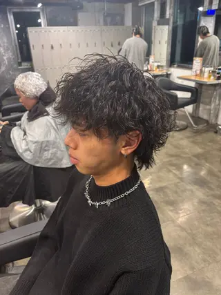 メンズ フェザーパーマ職人 🪽yutoのヘアスタイル