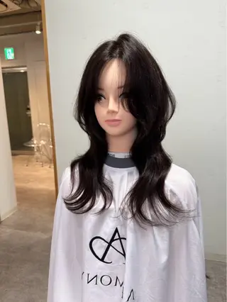 ロング パーマ ARMONY OMOTESANDO所属・本田秀幸 コテ巻き風パーマのヘアスタイル