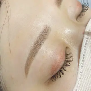 アイブロウ レヴ lev.のマツエク・マツパデザイン