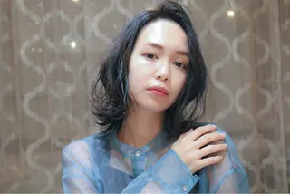 ミディアム レイヤーカット /透明感カラー西田のヘアスタイル
