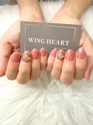 ネイル I. AYUMIのネイルデザイン