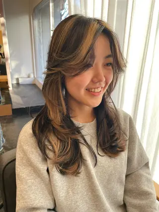 ロング パーマ/レイヤー カットmito⭐︎のヘアスタイル