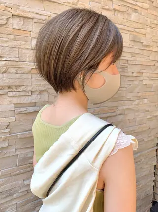 ショート カラー GIEN 末吉 海斗のヘアスタイル