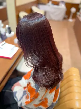ロング 伊藤 アユミのヘアスタイル