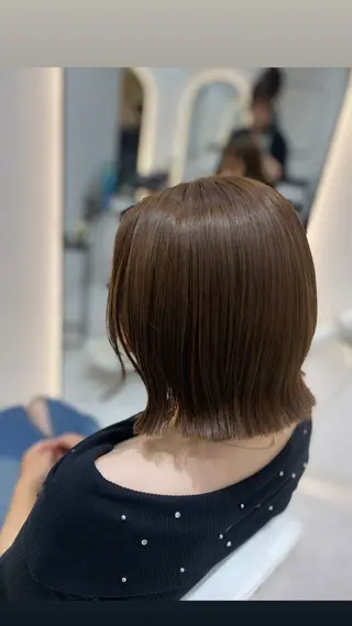 ショート カラー 艶髪・透明感カラー・ 韓国ヘア・Yuriのヘアスタイル