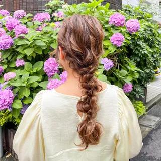 ロング ヘアアレンジ ウスイマイコ カット/ケアカラーのヘアスタイル