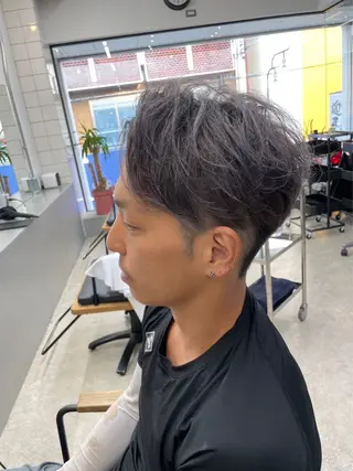 ショート カラー メンズ メンズ専門サロン wokeのヘアスタイル