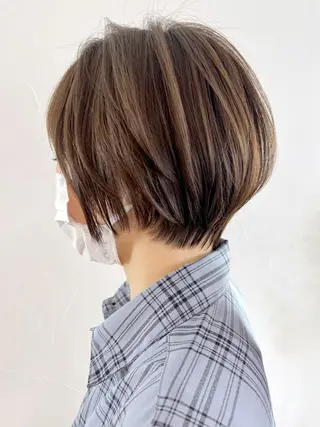 カラー ショート ITbyALBUM 中野店のヘアスタイル