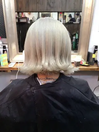 ショート カラー LA KING GINZA TOKYO所属・🧡ショートの達人 🧡SHOのヘアスタイル