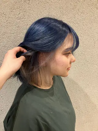 ショート カラー ELNA所属・山田 莉帆のヘアスタイル