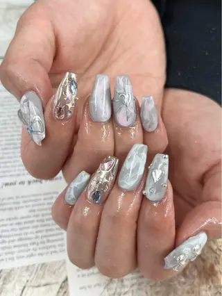 ネイル Basic町田本店 Suzunaのネイルデザイン