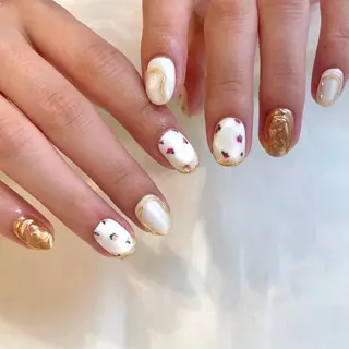 ネイル 新井 ひなののネイルデザイン