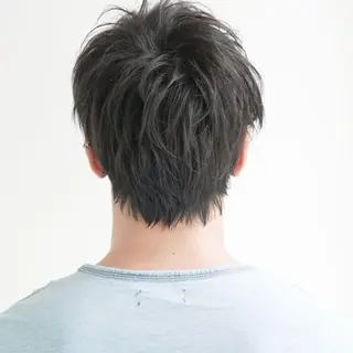 穏やかな美容室 🧑🏻‍🎨のヘアスタイル