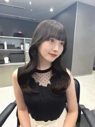 ミディアム カラー ヘアアレンジ 韓国ヘア🖤/透明感 shihoのヘアスタイル