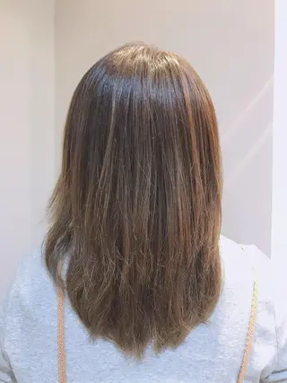 セミロング カラー 髪質改善&Spa fee南越谷2号店所属・髪質改善/南越谷/ 山岸彩夏のヘアスタイル