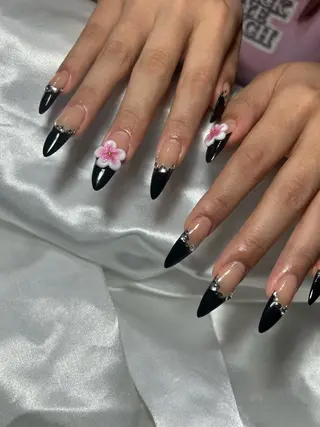 ネイル nailroom‪ sb‪‪𓈒𓂂𓏸のネイルデザイン