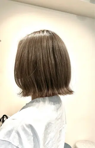 ショート カラー ✨髪質改善/ハイトー ン/艶髪高山のヘアスタイル