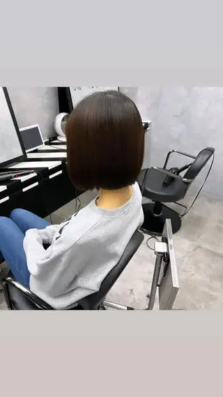 ショート Hui.所属・縮毛矯正・髪質改善 特化 出納 直起のヘアスタイル