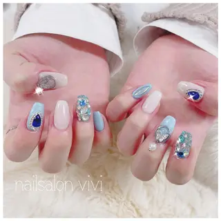 ネイル ＶＩＶＩ nailsalonのネイルデザイン