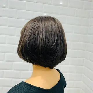 ショート カラー APPiiS所属・APPiiS 柳田 葵のヘアスタイル