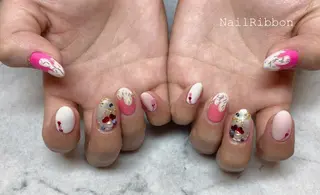ネイル ネイルリボン 受付スタッフのネイルデザイン