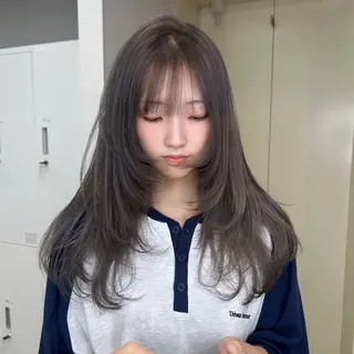 カラー GiseL さあや博多ハイトーンのヘアスタイル