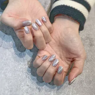 ネイル DEHARA MAKIKOのネイルデザイン