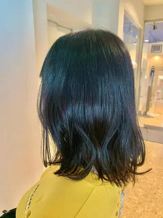 ミディアム うしだ かおるのヘアスタイル